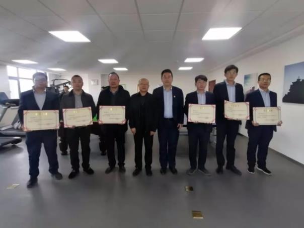 开云官方手机登录入口-开云(中国)
团委举办球类联谊比赛(图2)