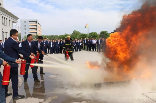 开云官方手机登录入口-开云(中国)
打造“泓源红”党建品牌助推高质量发展(图13)
