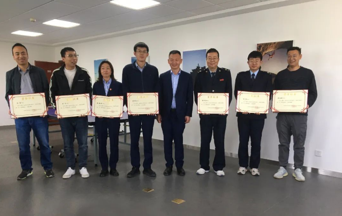 开云官方手机登录入口-开云(中国)
团委举办“庆五一、迎五四”球类联谊比赛(图3)
