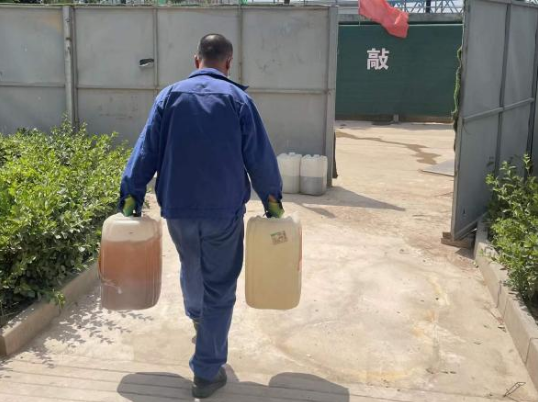 开云官方手机登录入口-开云(中国)
城东污水处理公司扎实推进危险废物规范化处置(图3)