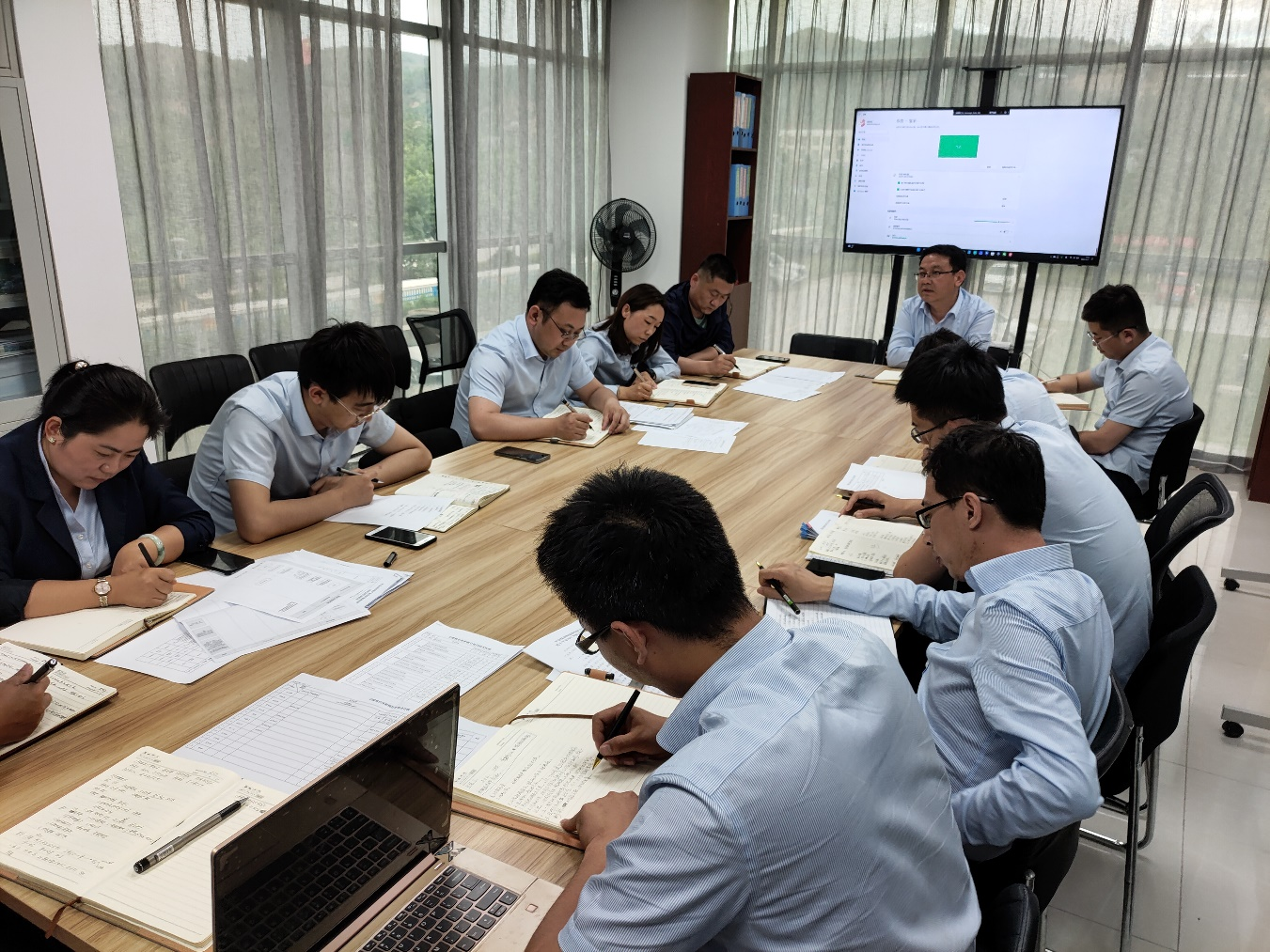 开云官方手机登录入口-开云(中国)
平煤机公司开展作风集中整顿月活动第二期工作总结(图1)